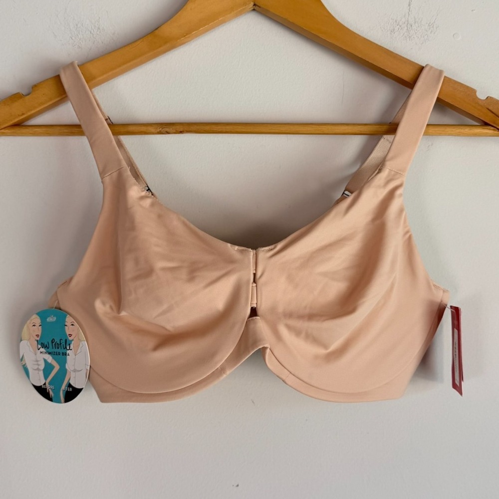 Spanx Low Profile Minimizer Bra Size 34D Champagne Beige Underwire